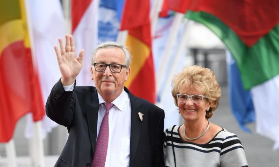 Europos Komisijos prezidentas Jeanas-Claude'as Junckeris su žmona Christiane Frising 