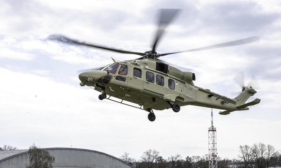 Sėkmingai atliktas pirmasis Lenkijoje pagaminto daugiafunkcinio sraigtasparnio AW149 pirmasis skrydis..