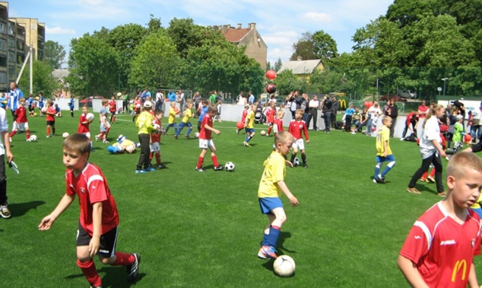 Organizatoriai sieks įrodyti, kad futbolo varžybos gali būti smagi pramoga