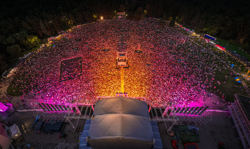 Ritos Oros koncertas Vilniaus Vingio parke