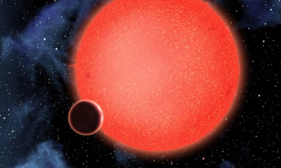Menininko pavaizduota planeta „GJ1214b“, besisukanti aplink raudonąją nykštukę, nutolusią nuo Žemės per 40 šviesmečių