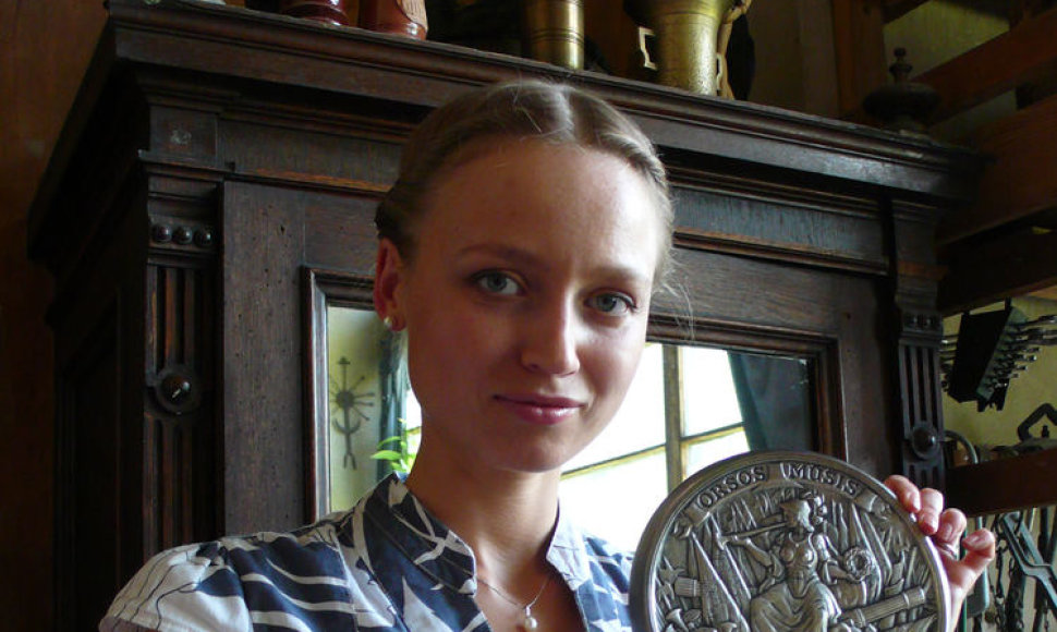 Medalių kūrėja Lina Kalinauskaitė
