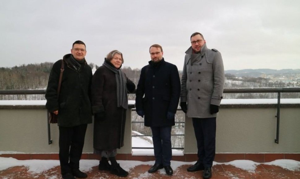 Kultūros ministras Mindaugas Kvietkauskas apžiūrėjo Gedimino pilies kalno būklę