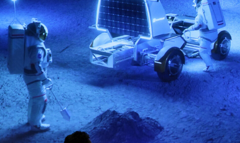 NASA mėnulio tyrimų pristatymas / Jonathan Ernst / REUTERS