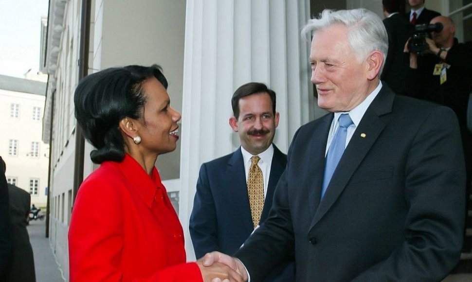 Condoleezza Rice ir V.aldas Adamkus 2005 metais