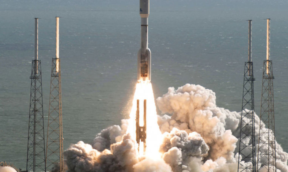 Į kosmosą marsaeigį 2011 m. iškėlusi „Atlas 5“ raketa naudojo toksišką raketinį kurą - hidraziną
