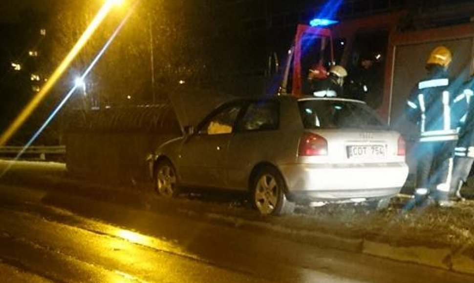 „Audi“ avarija Šarkuvos g. Kaune 