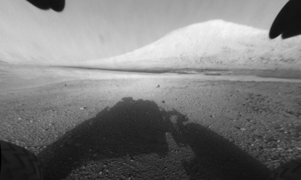 Marsaeigio „Curiosity“ tikslas – Geilo krateryje esantis Šarpo kalnas. 
