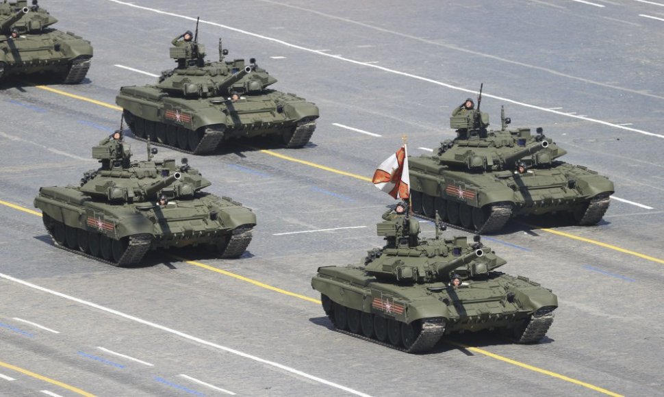 Tankai T-90A. Karinis paradas Maskvos Raudonojoje aikštėje