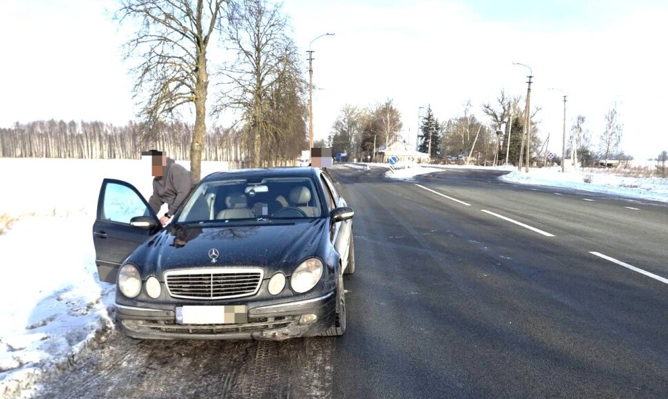 Sulaikymas, MB automobilis