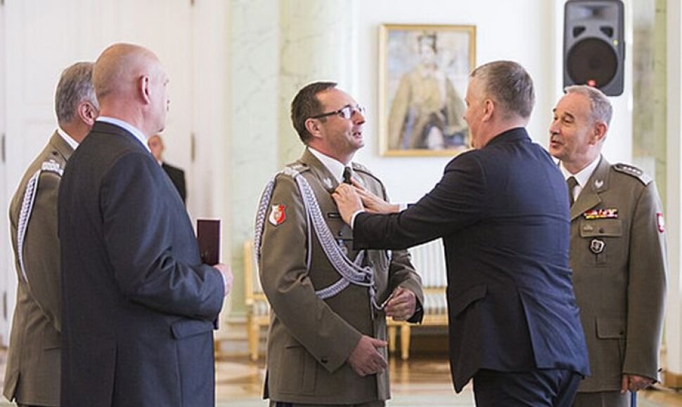 Lenkija paskyrė ginkluotųjų pajėgų vadą karo atveju