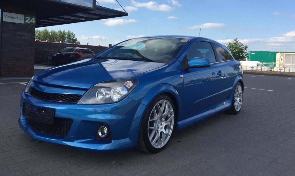 Opel Astra H OPC