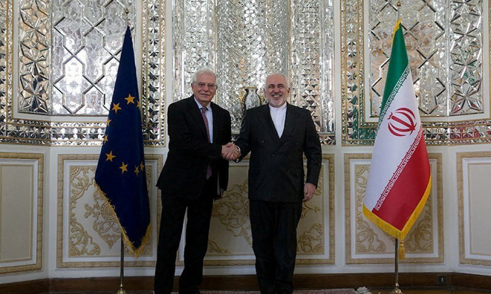 ES užsienio politikos vadovas Josepas Borrellis ir Irano užsienio reikalų ministras Javadas Zarifas