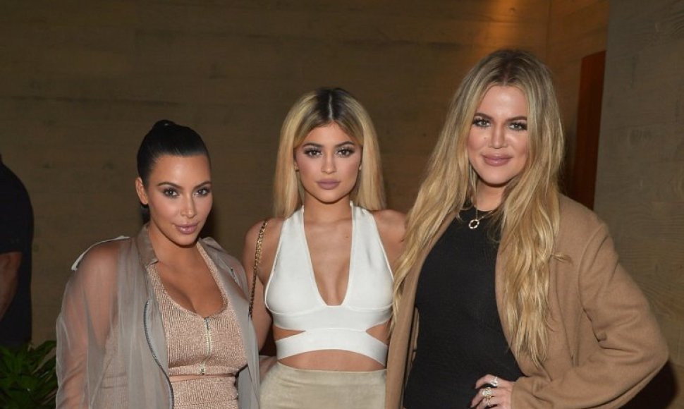 Kim Kardashian, Kylie Jenner ir Khloe Kardashian