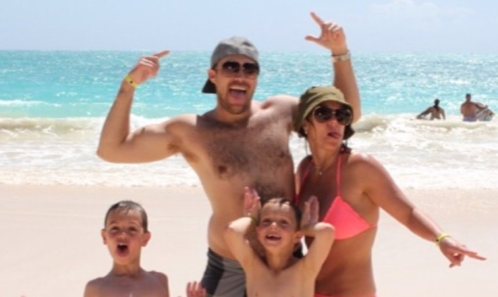 Britney Spears su Davidu Lucado ir sūnumis Havajuose