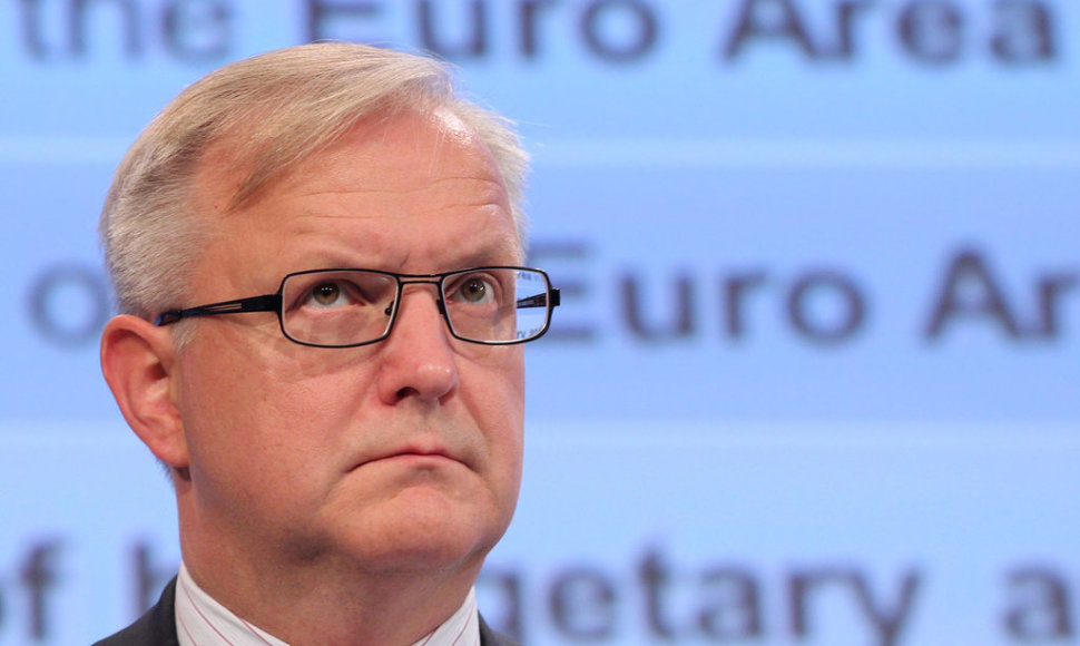 Foto LaPresse FOTO DI REPERTORIO 25/12/2013 Repertorio NEWS European Commissioner for Economic and Monetary Affairs Olli Rehn addresses the media as he presents a blueprint for a deep and genuine economic and monetary union, at the European Commission headquarters in Brussels, Wednesday, Nov. 28, 20