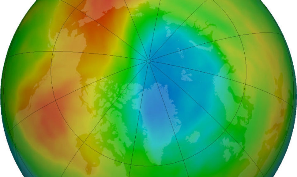 Suplonėjęs ozono sluoksnis virš Arkties