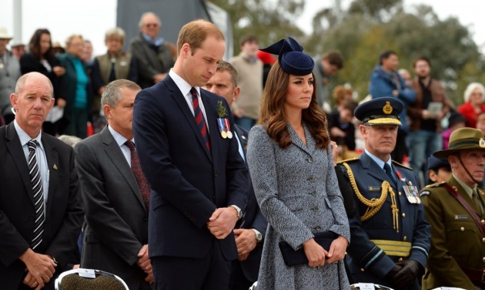 Princas Williamas ir Kembridžo hercogienė Catherine pagerbė kritusius Australijos ir Naujosios Zelandijos karius