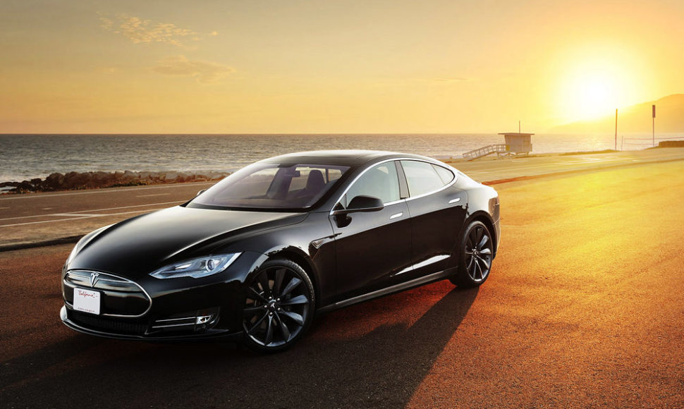 „Tesla Model S“ elektromoblis