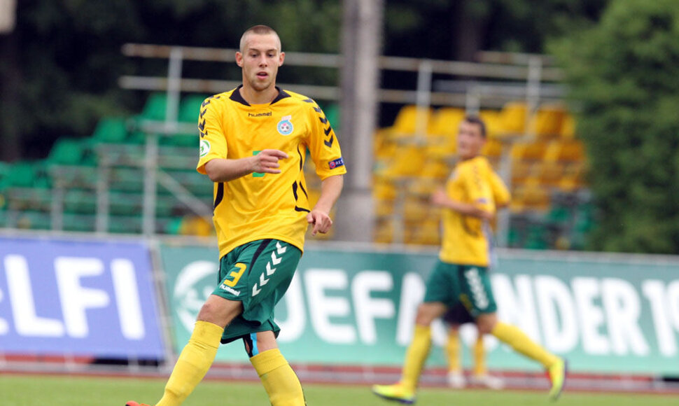Lietuvos jaunimo (U-19) vaikinų futbolo rinktinės varžybos