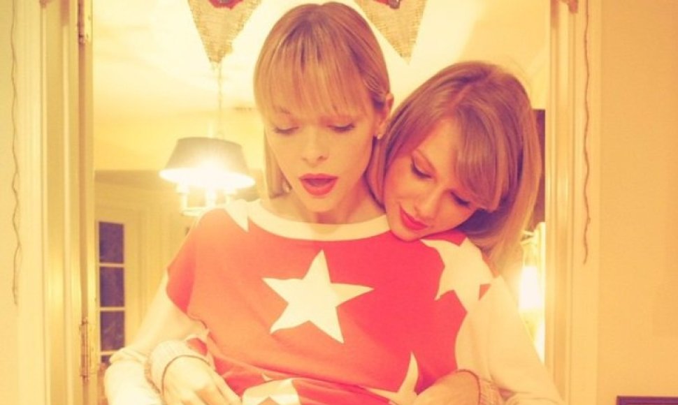 Taylor Swift ir Jaime King