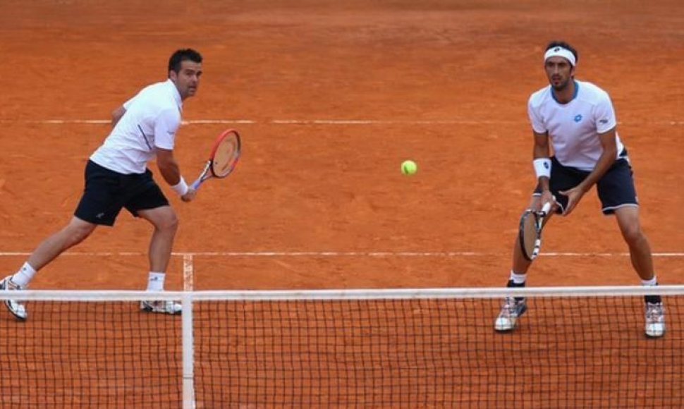 Daniele Bracciali (kairėje) ir Potito Starace (dešinėje) dvejetų turnyre 2014 metais