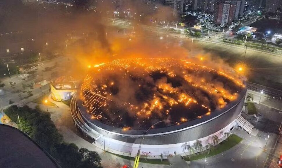 Liepsnojanti arena Rio de Žaneire