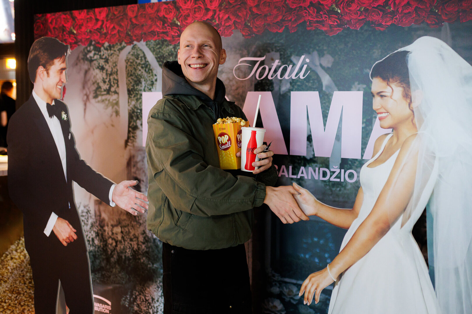 Romantinės komedijos &bdquo;Totali drama&ldquo; premjera