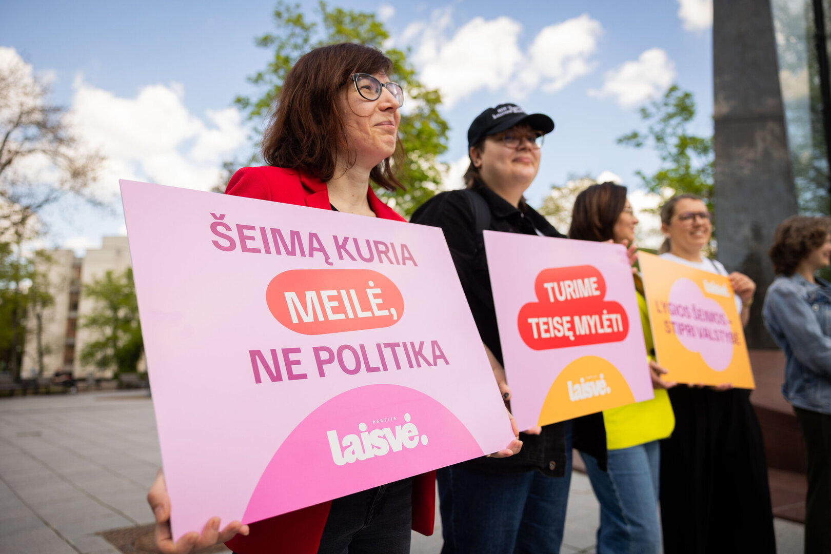 Laisvės partijos organizuojama akcija &bdquo;Meilė nugalės&ldquo;