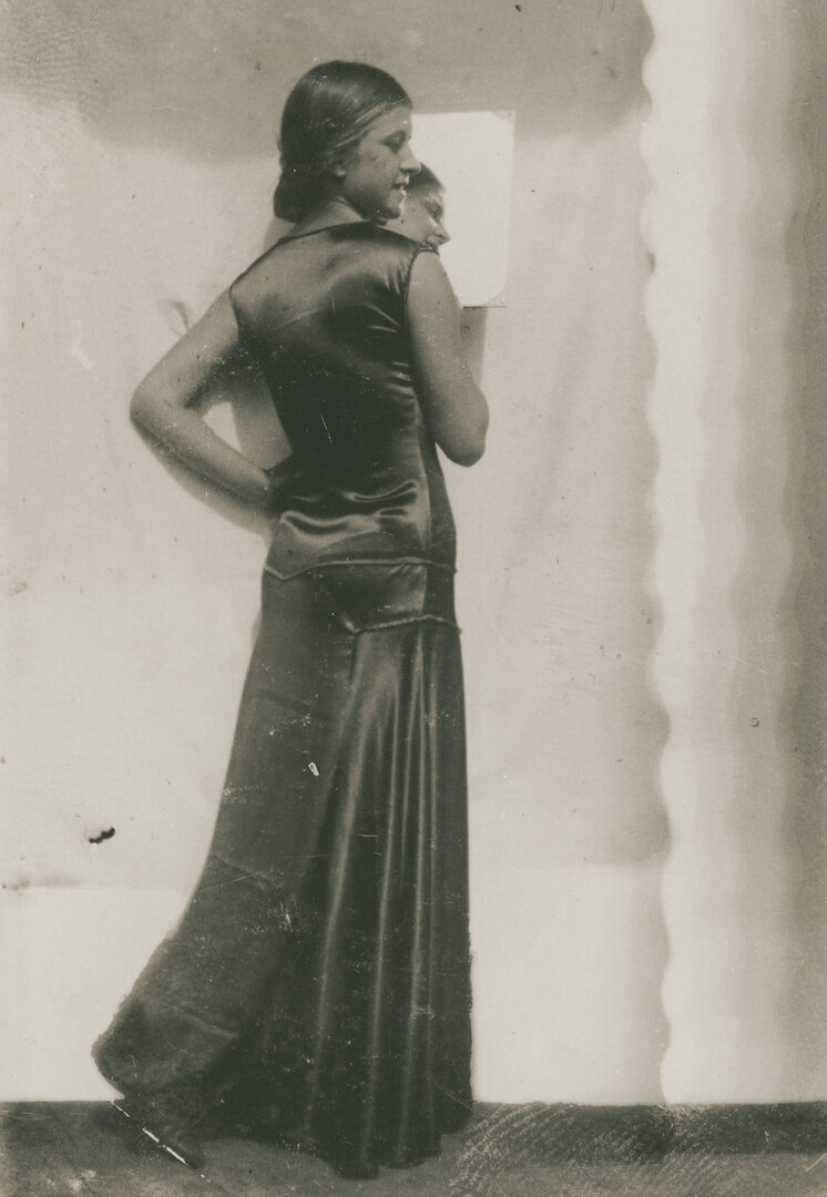 Vakarinė suknelė I. Jočiūnai, 1930