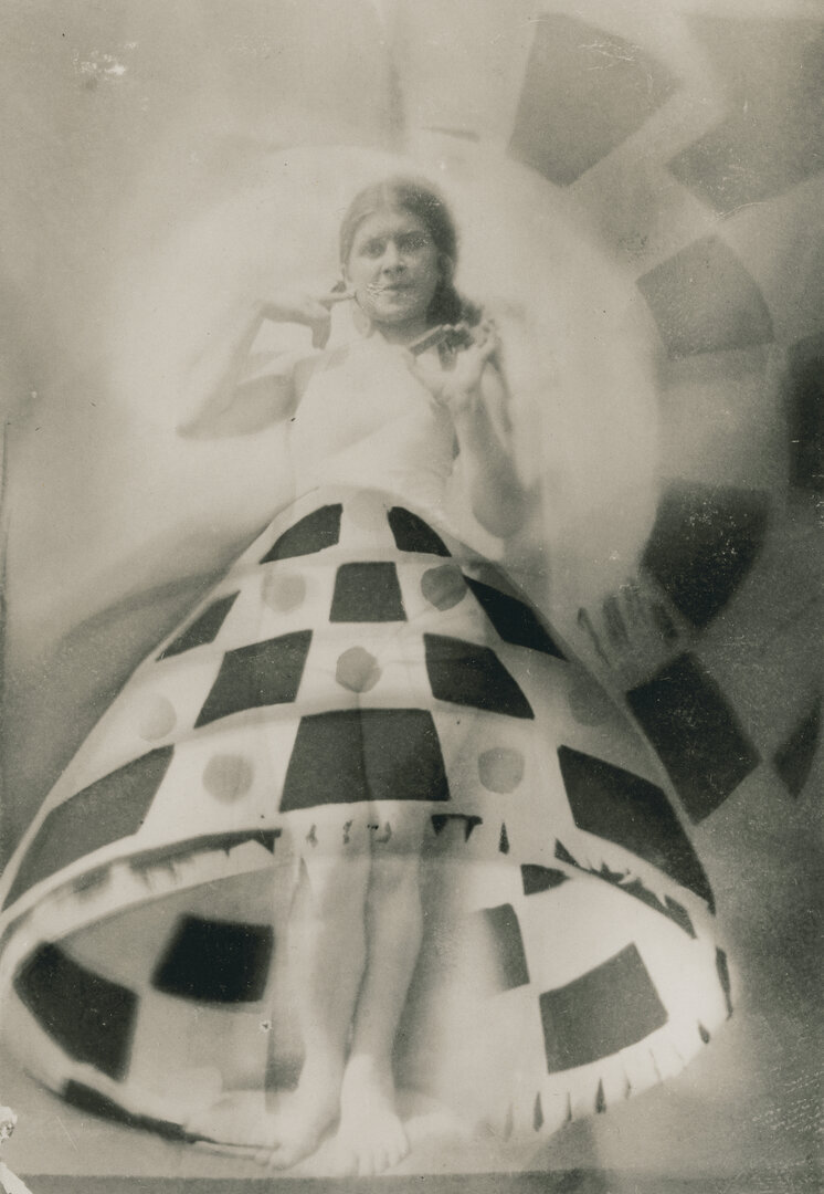 Fotomontažas su Lilian Roth sijonu, 1932
