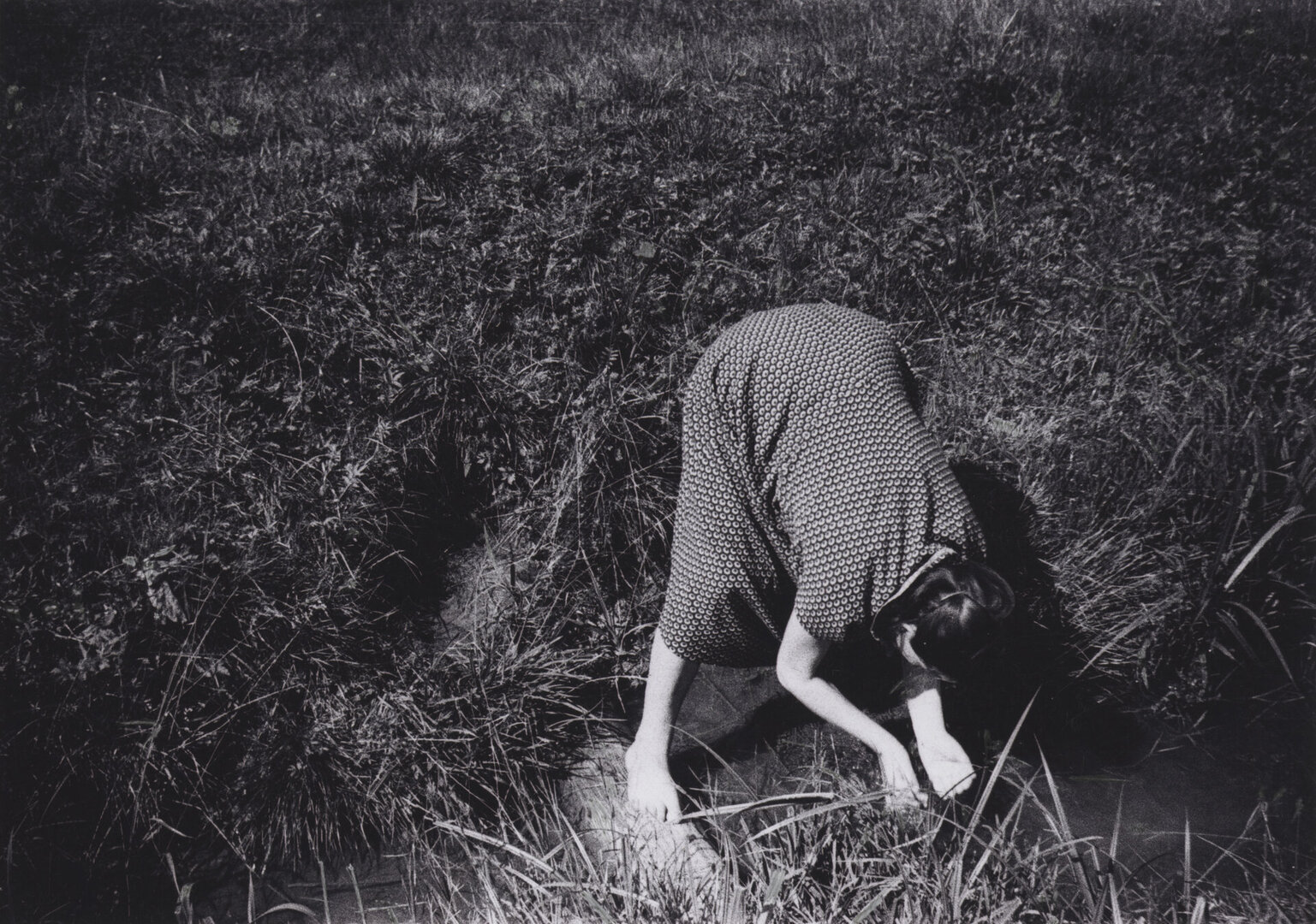 -Lietuva-Prie_saltinio_(Is_ciklo_Zeme)_1962