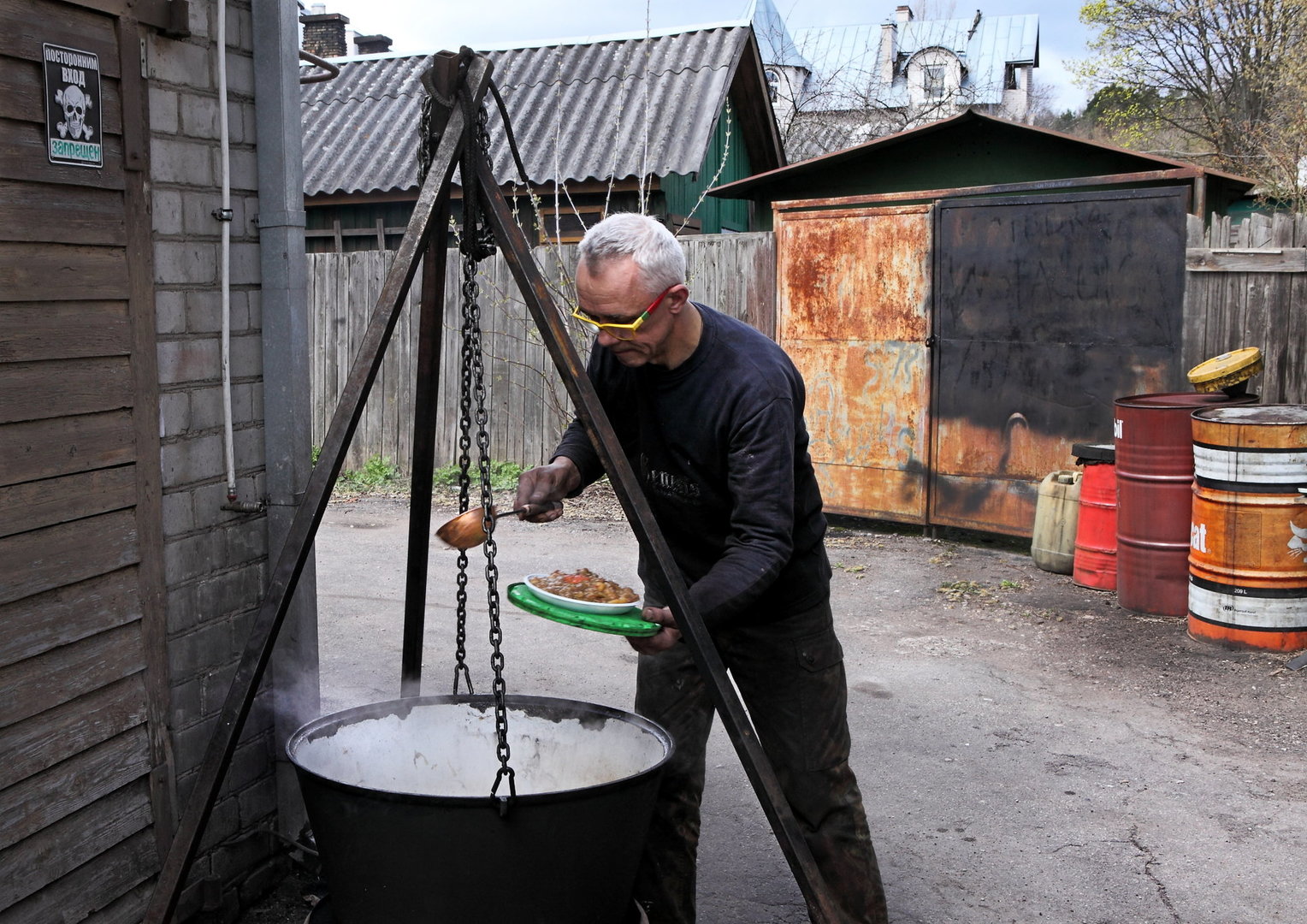 Arturas Valiauga „Garažas“