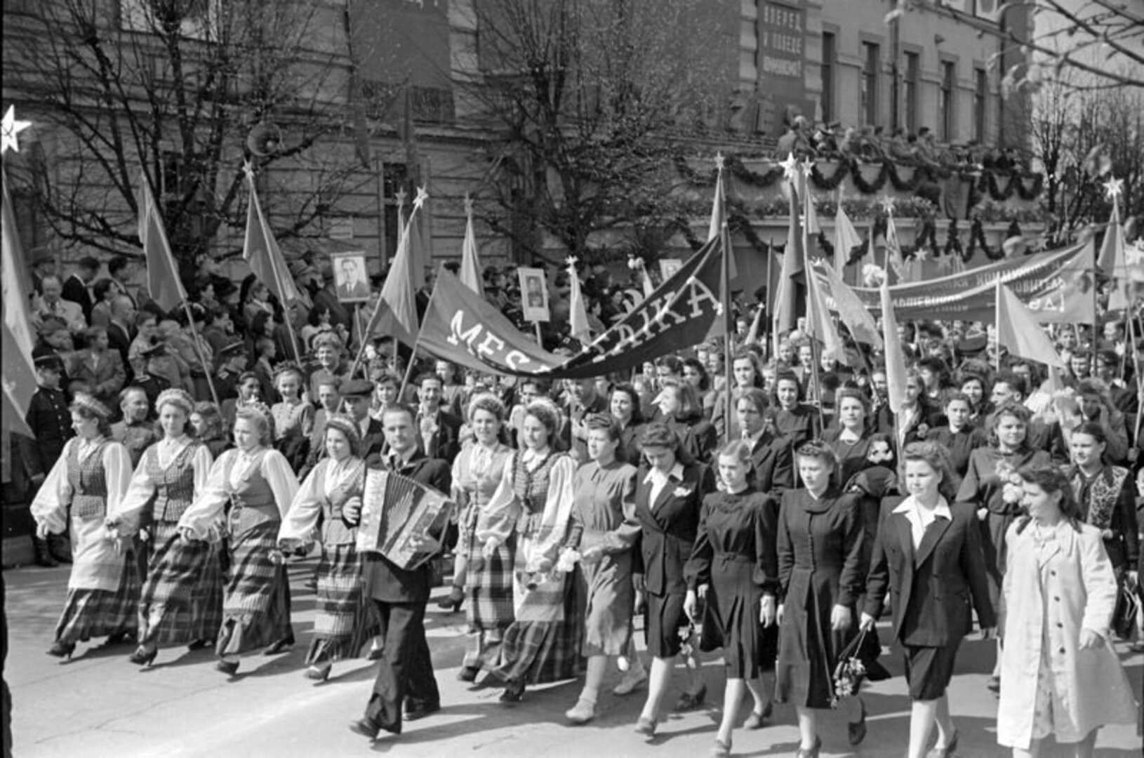 Gegužės 1-osios demonstracija. Ilja Fi&scaron;erio/Lietuvos nacionalinio dailės muziejaus nuotr.