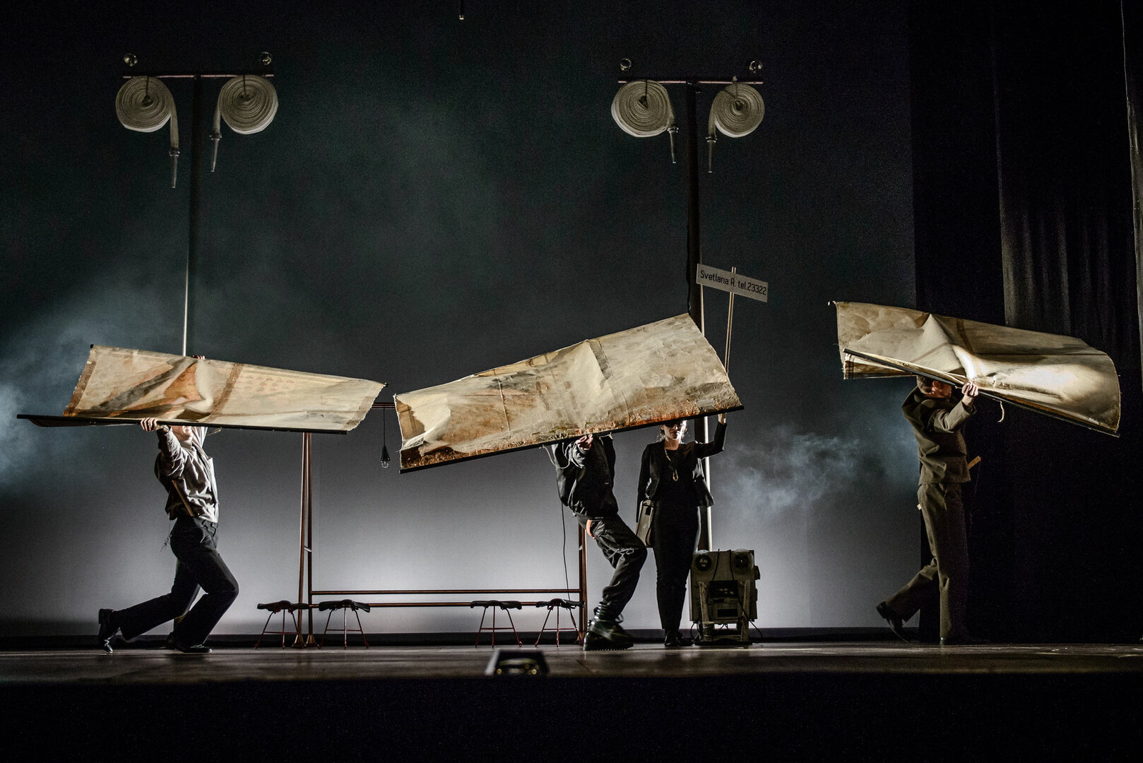 Režisieriaus Eimunto Nekro&scaron;iaus spektaklis &bdquo;Cinkas (Zn)&ldquo;. Jaunimo teatras 2017, Vilnius