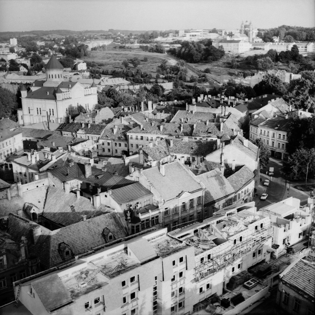 Nuo Šv. Jonų bažnyčios varpinės, 1978
