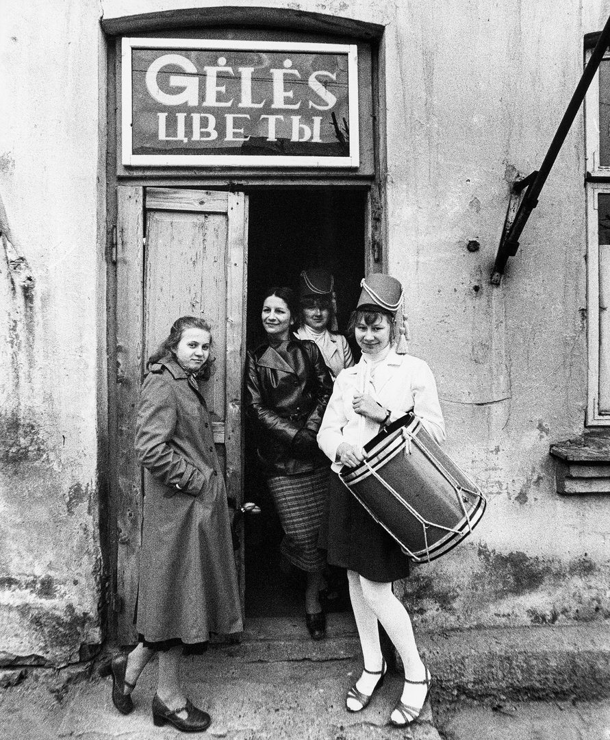 Gėlės, 1979