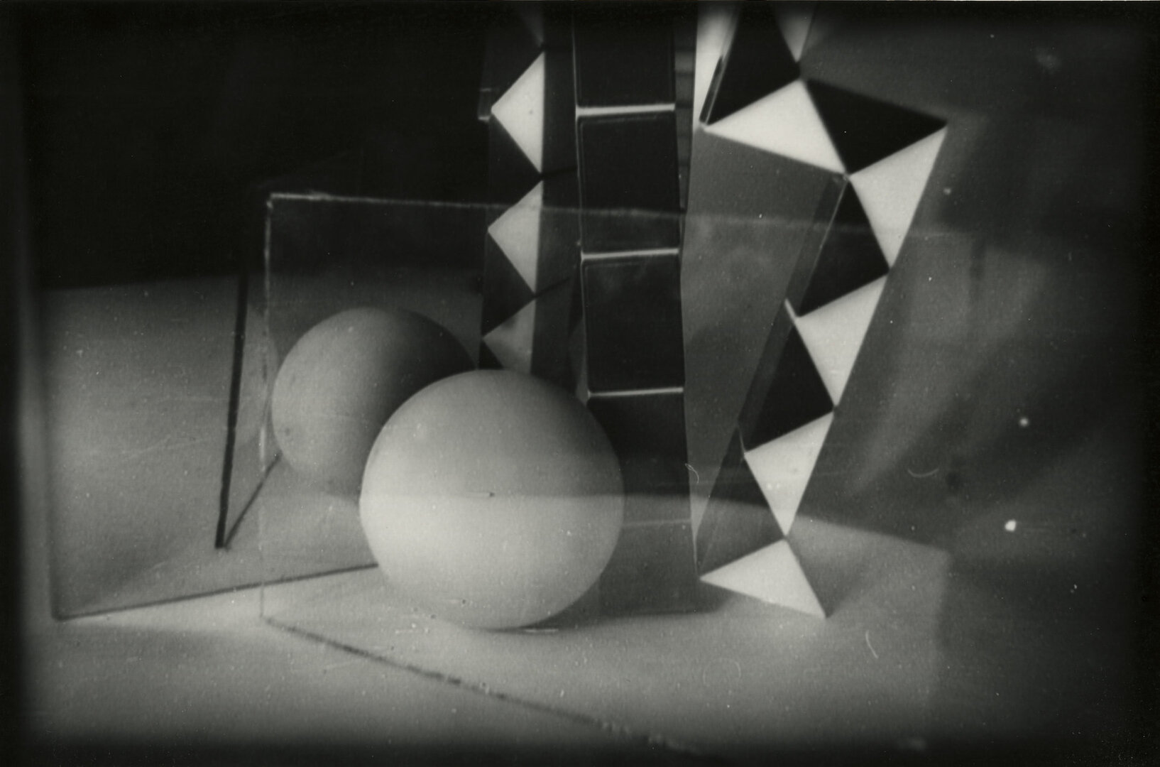 I&scaron; ciklo &bdquo;Daiktų cirkas&ldquo;, 1987