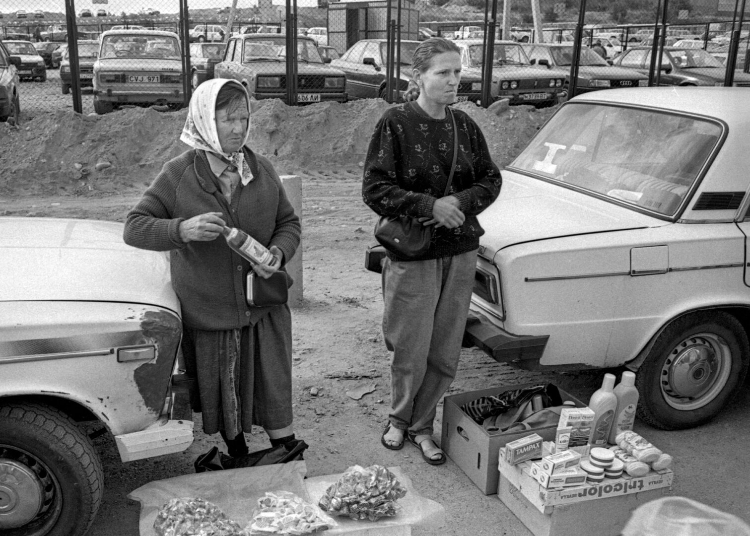Gariūnų turgavietė, 1995
