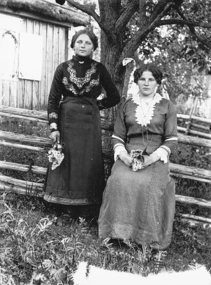 __Stefanija ir Marija Zvikeviciutes. Santaka, 1918