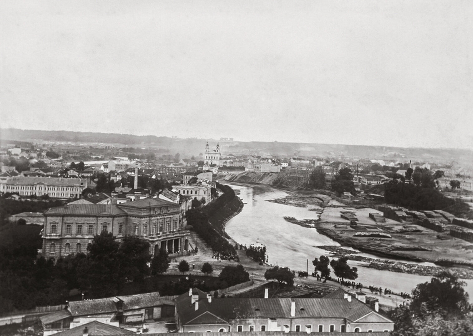 Neris ir &Scaron;nipi&scaron;kės nuo Pilies kalno. 1899 rugpjūtis