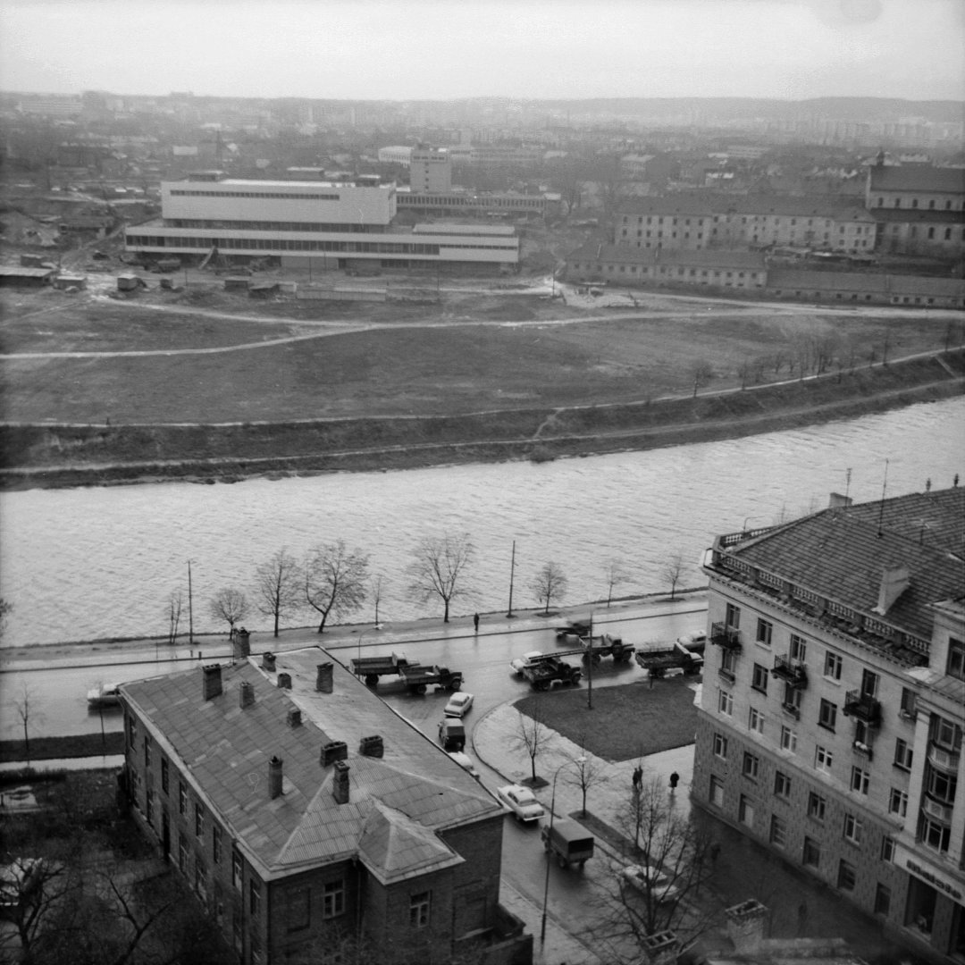 Nuo Šv. Pilypo ir Šv. Jokūbo bažnyčios, 1973