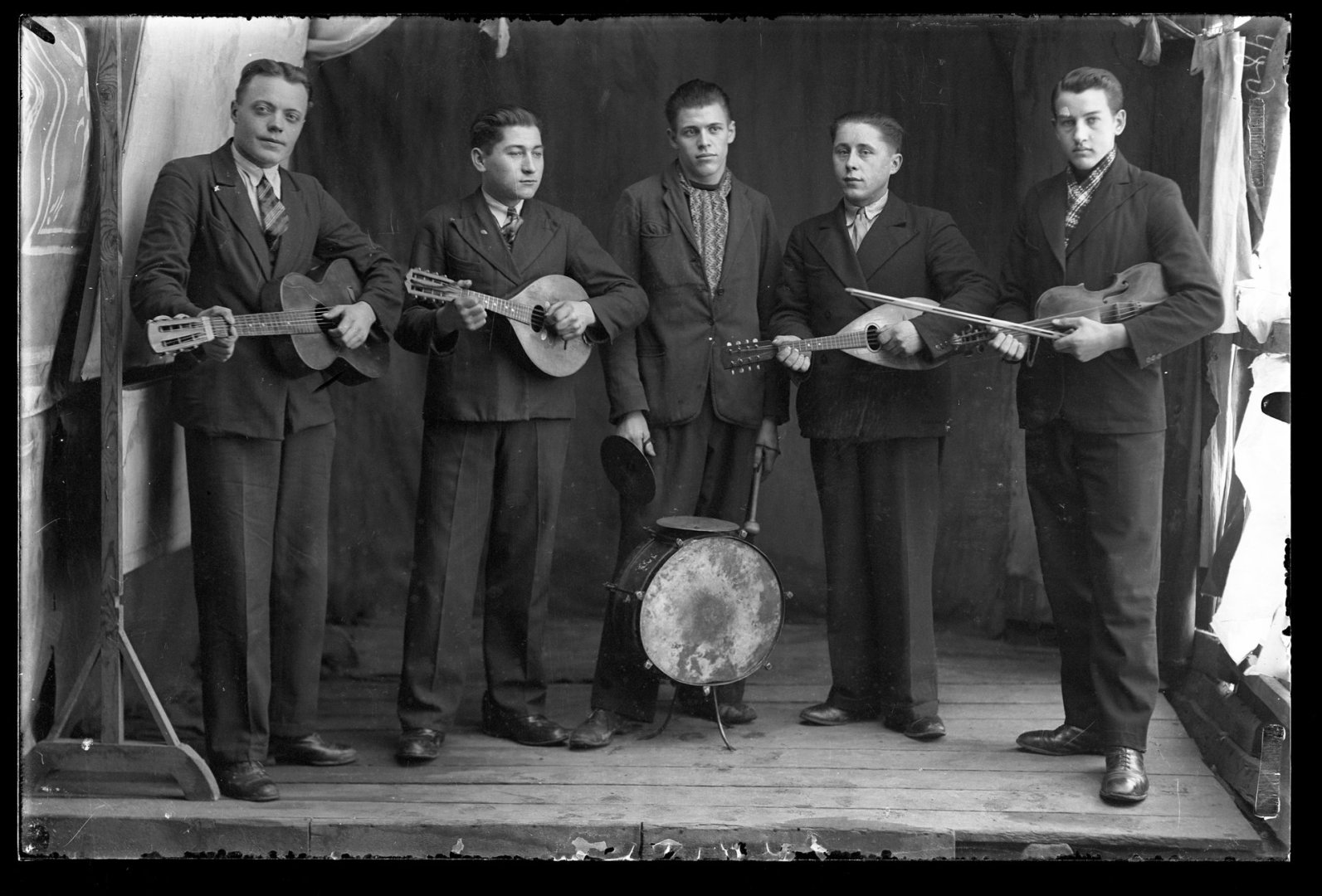 Viekšnių muzikantų grupė. 1934 m.