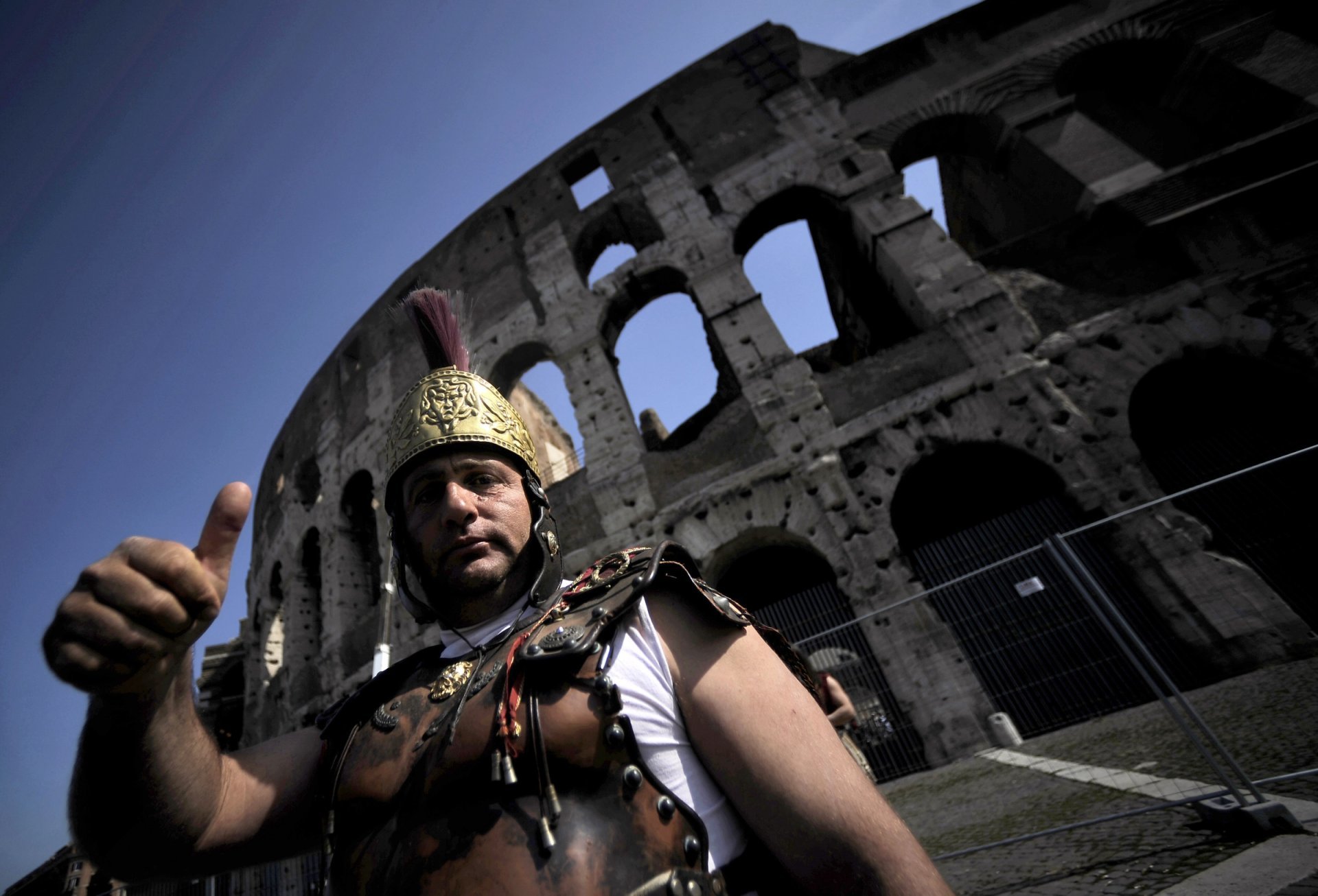 Roma Skelbia Kara Gladiatoriams Tavoroma Lt