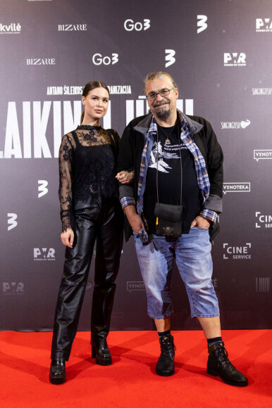 Premjeros svečiai