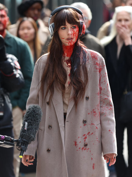 Dakota Johnson