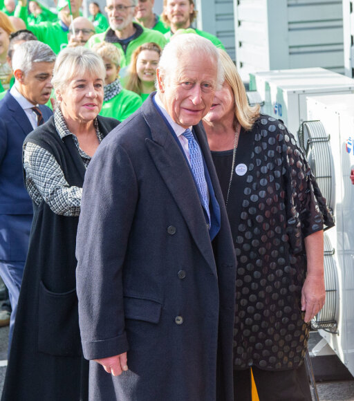 Karalius Charlesas III mini 76-ąjį gimtadienį