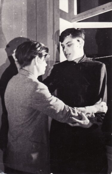 K. Binkio &bdquo;Atžalynas&ldquo; (rež. Juozas Miltinis), 1941. Vaclovas Blėdis &ndash; Petras, Donatas Banionis &ndash; Jasius