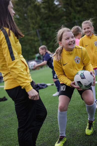 &bdquo;Daugiau nei gimtadienis&ldquo; labdaringos futbolo &scaron;ventės akimirka