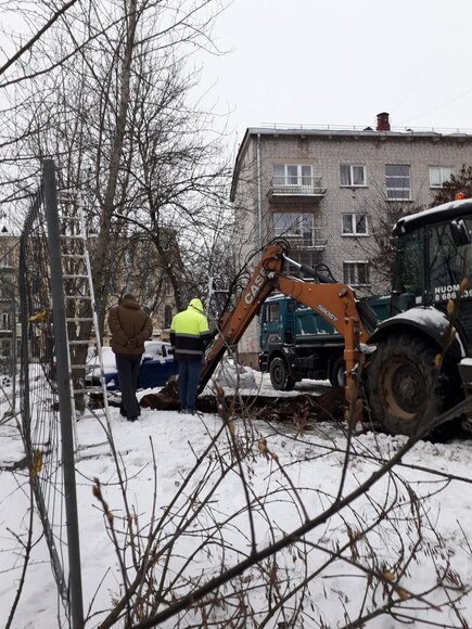 Požeminių konteinerių aik&scaron;telės įrengimas Algirdo gatvėje